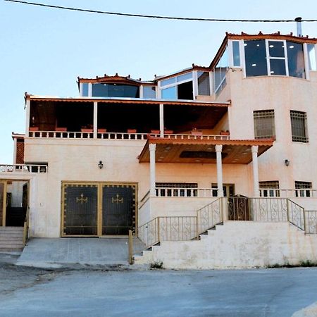 Basant Villa Wadi Musa Exterior foto